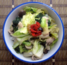 黒酢でさっぱり野菜たっぷり丼